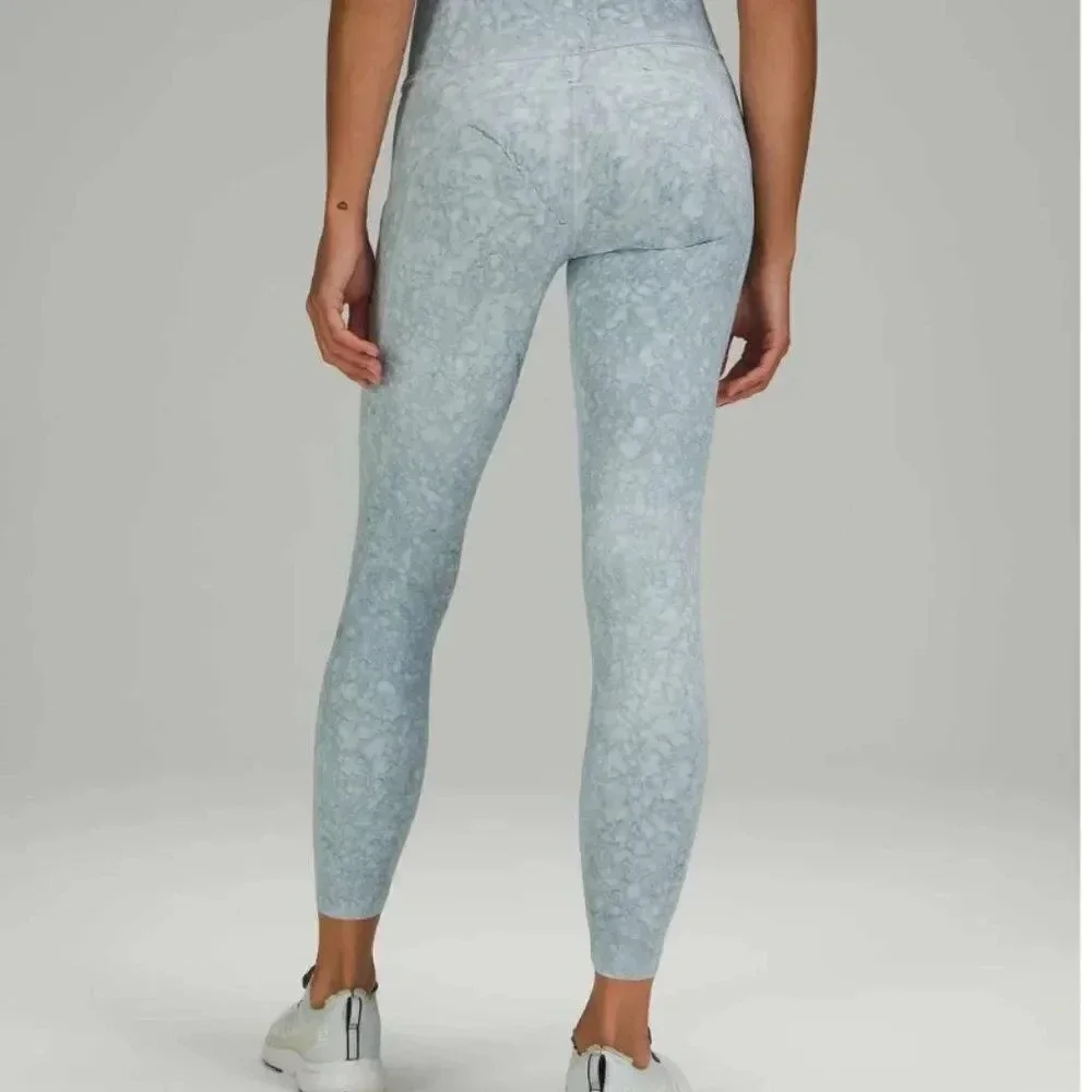 Lululemon Fast and Free Nulux Tights Leggings Athletic Pants Blue 25”  Size 10